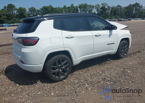 2025 Jeep Compass Limited 4X4 из США, поврежденный, VIN 3C4NJDCN1ST514656